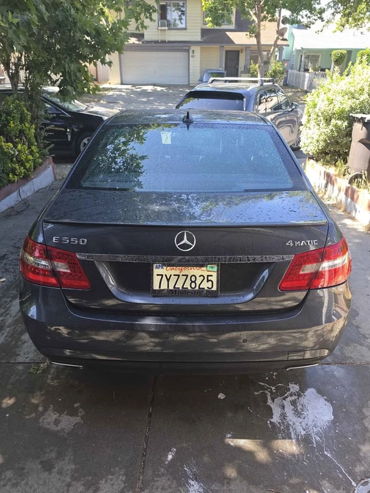 2013 Mercedes-Benz W212 E-Class - Image 8 of 12