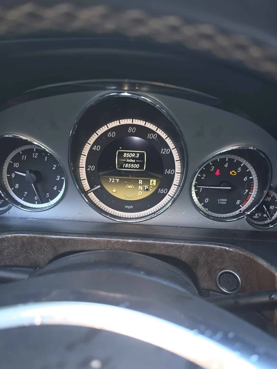 2013 Mercedes-Benz W212 E-Class - Image 2 of 12