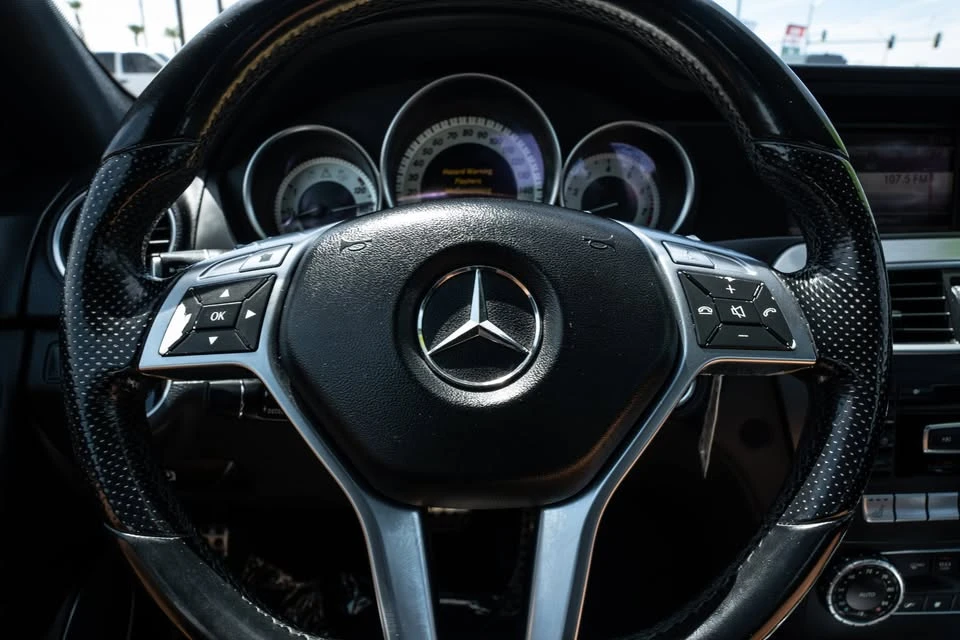 2013 Mercedes-Benz W221 S-Class - Image 12 of 20