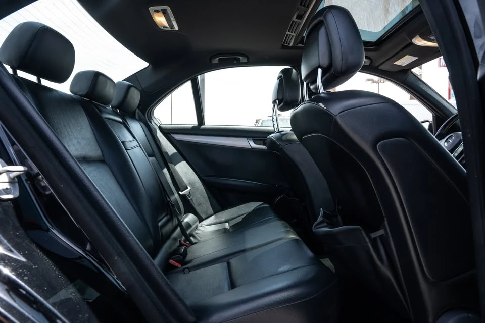2013 Mercedes-Benz W221 S-Class - Image 8 of 20