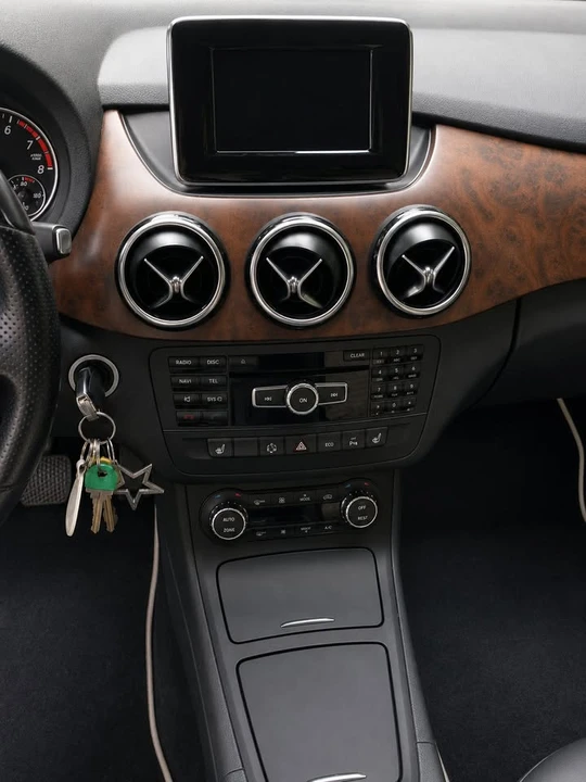 2013 Mercedes-Benz W246 B-Class - Image 13 of 14