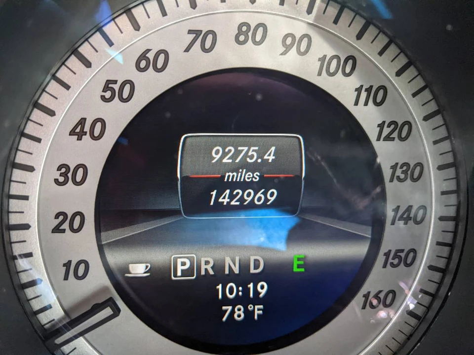 2013 Mercedes-Benz W204 C-Class - Image 9 of 13
