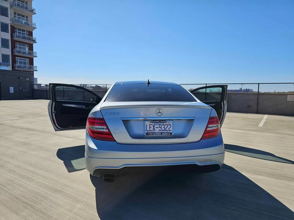 2013 Mercedes-Benz W204 C-Class - Image 2 of 14