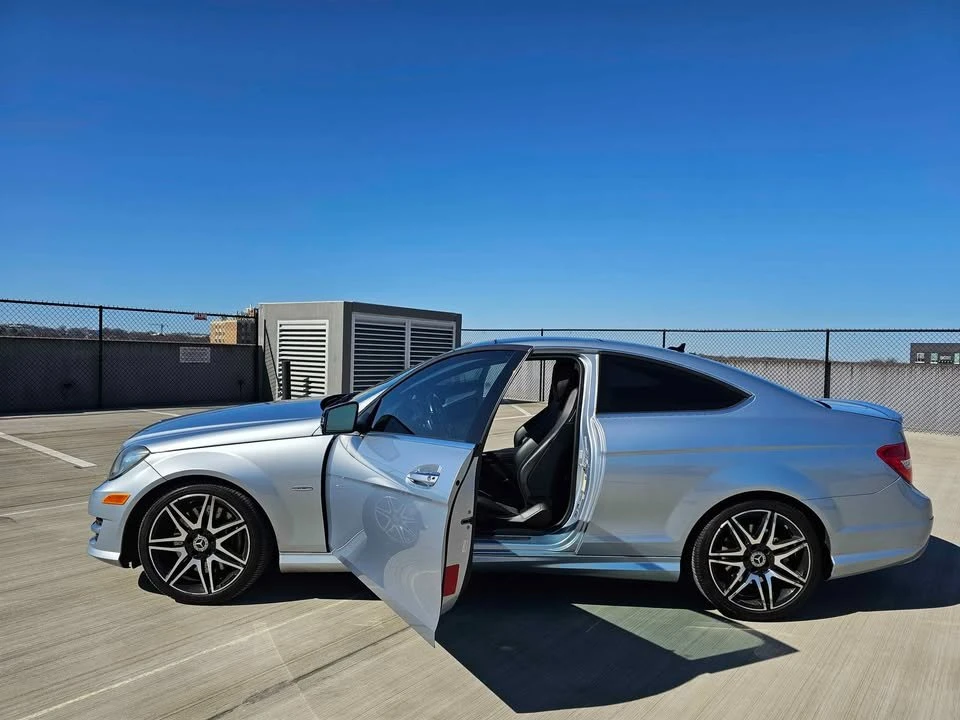 2013 Mercedes-Benz W204 C-Class - Image 9 of 14