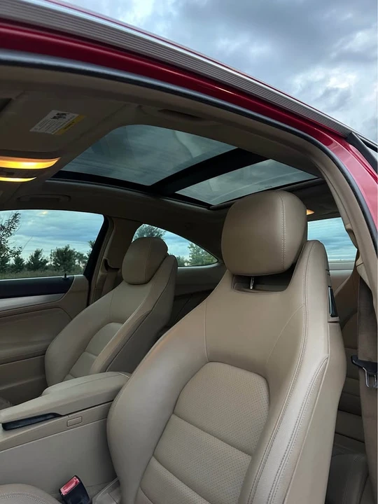 2013 Mercedes-Benz W204 C-Class - Image 11 of 16