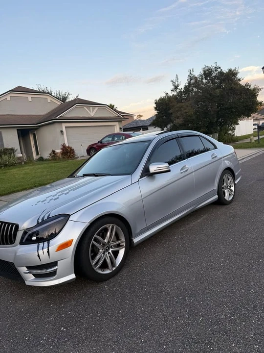 2013 Mercedes-Benz W204 C-Class - Image 17 of 20