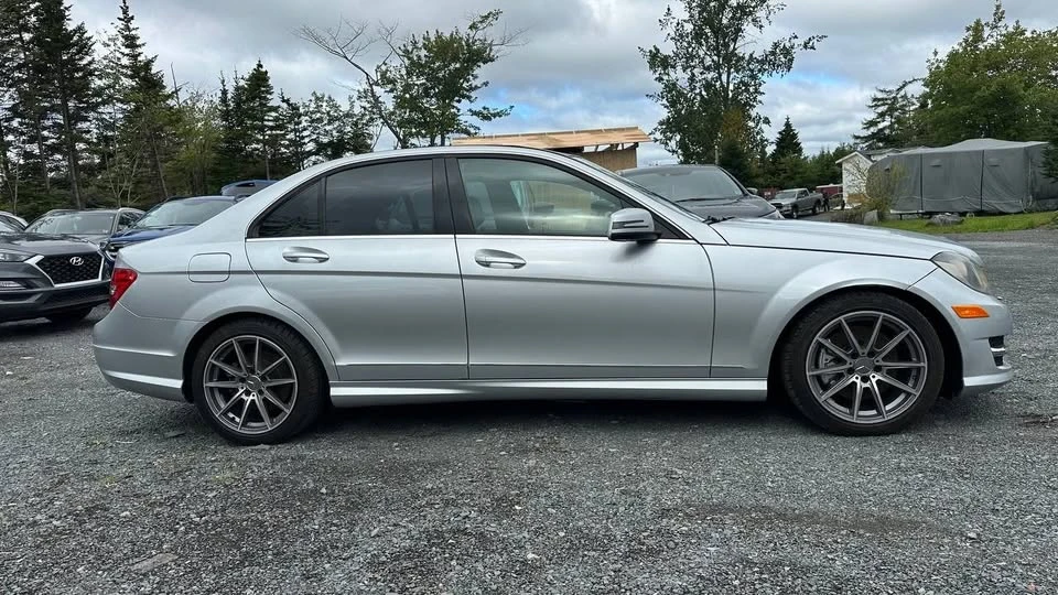 2013 Mercedes-Benz W204 C-Class - Image 5 of 18
