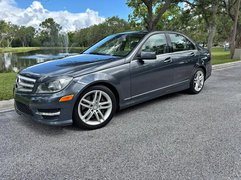 2013 Mercedes-Benz C-300 4MATIC Sport