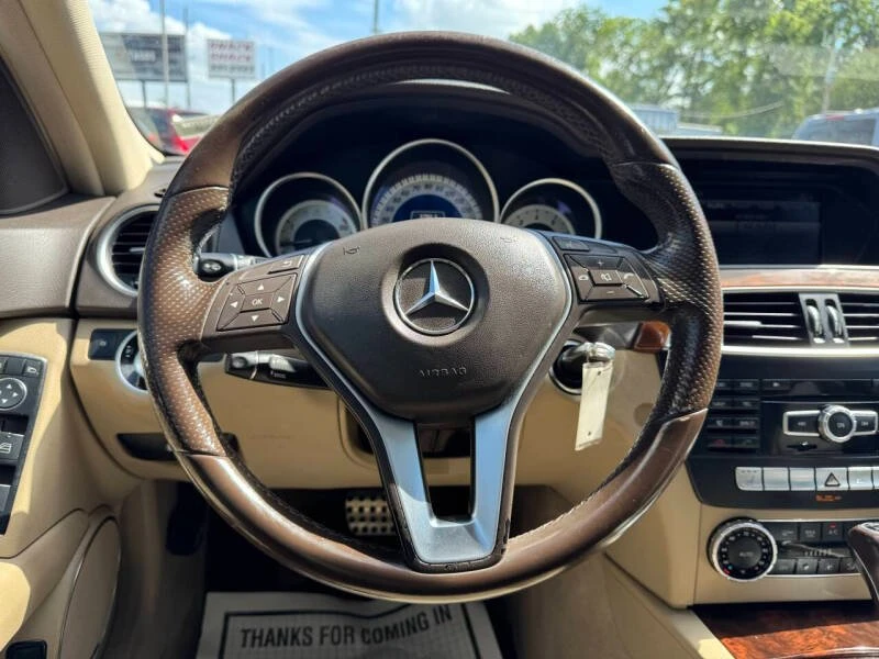 2013 Mercedes-Benz W204 C-Class - Image 13 of 20