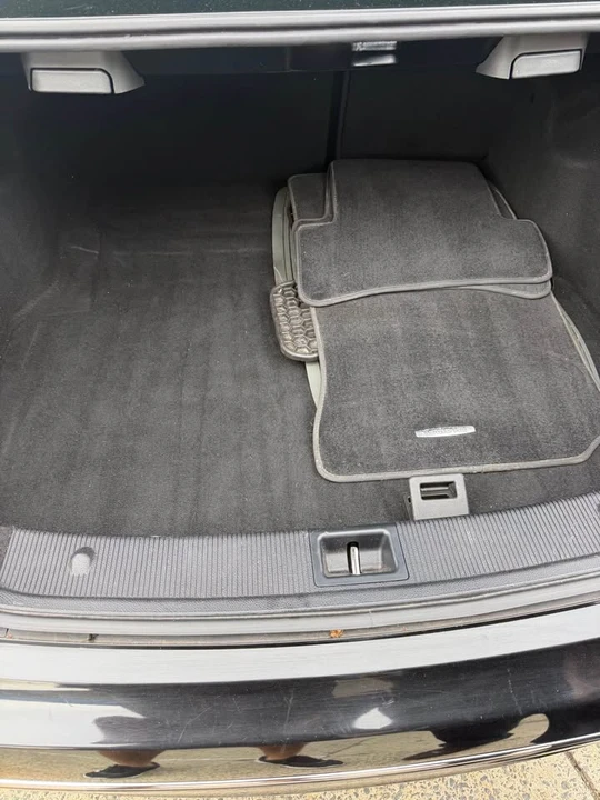 2013 Mercedes-Benz W204 C-Class - Image 8 of 13