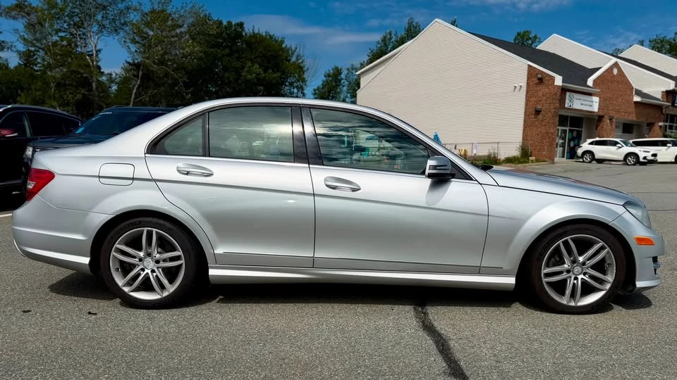 2013 Mercedes-Benz W204 C-Class - Image 4 of 20