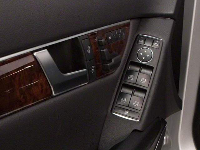 2013 Mercedes-Benz W204 C-Class - Image 10 of 14