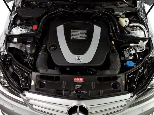 2013 Mercedes-Benz W204 C-Class - Image 9 of 14