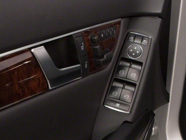 2013 Mercedes-Benz W204 C-Class - Image 13 of 14