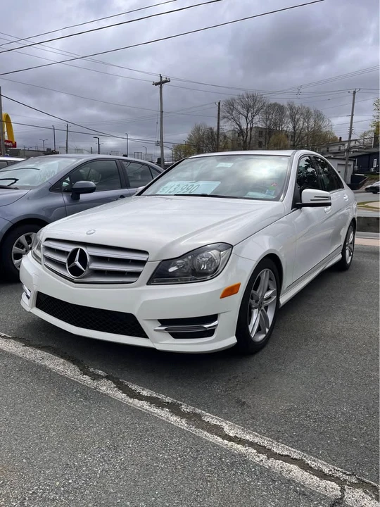 2013 Mercedes-Benz W204 C-Class - Image 2 of 6