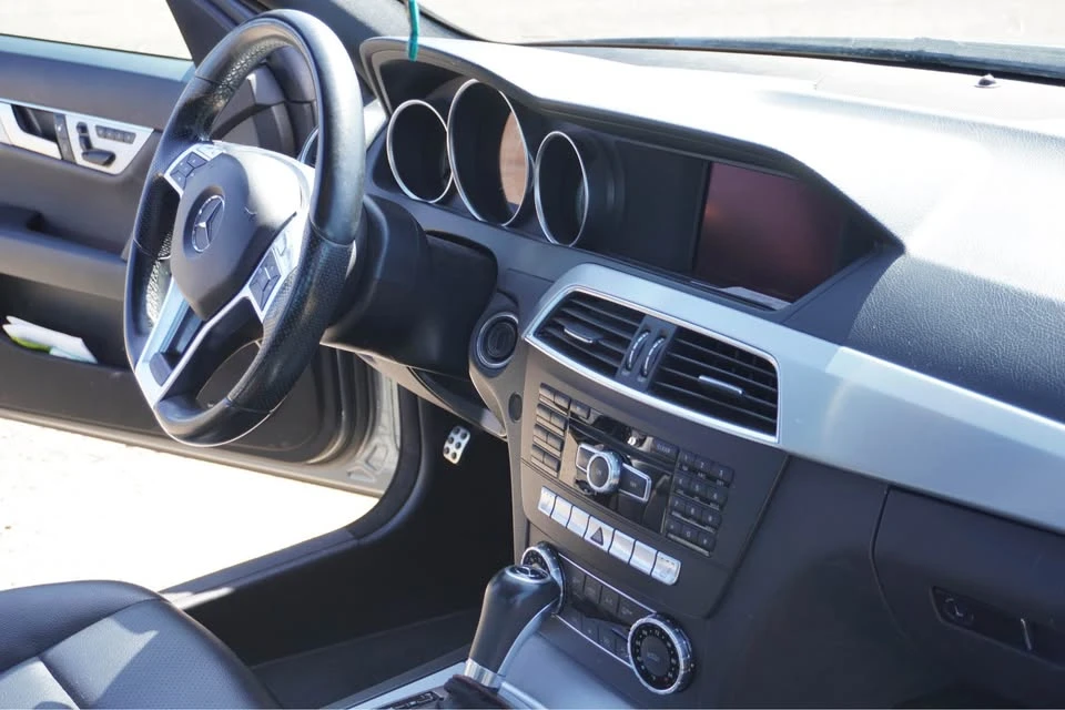 2013 Mercedes-Benz W204 C-Class - Image 4 of 11