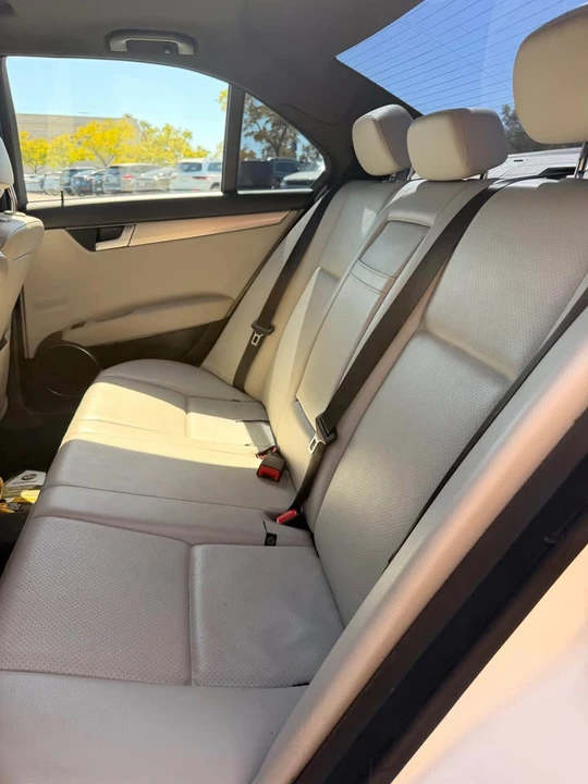 2013 Mercedes-Benz W204 C-Class - Image 8 of 15