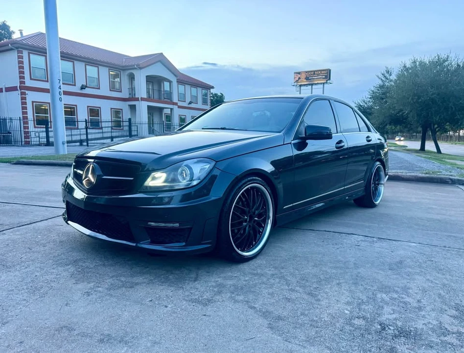 2013 Mercedes-Benz W204 C-Class - Image 3 of 16