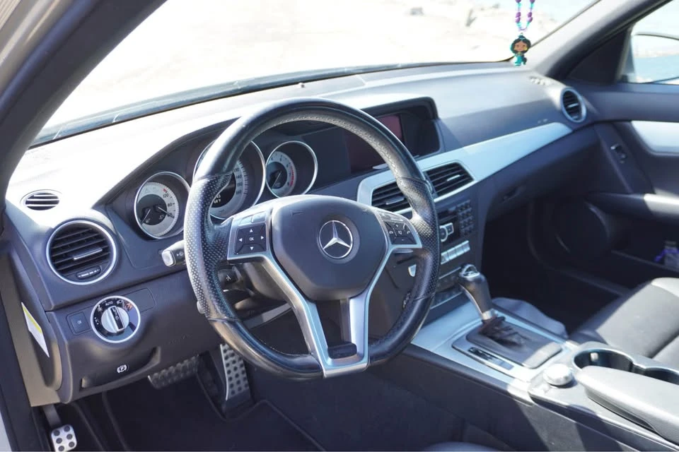 2013 Mercedes-Benz W204 C-Class - Image 9 of 11