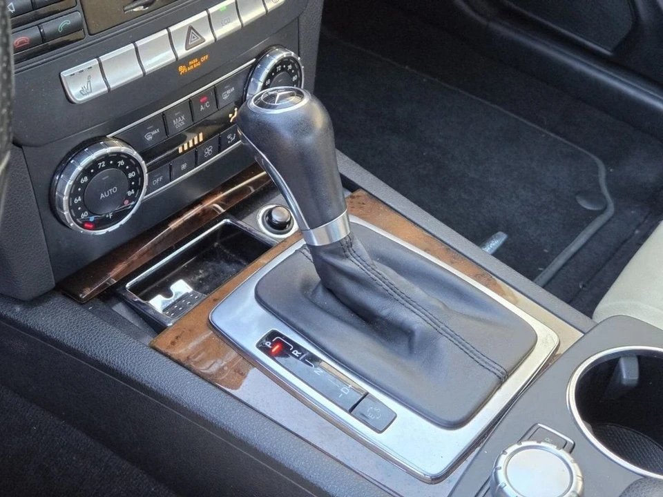 2013 Mercedes-Benz W204 C-Class - Image 18 of 20
