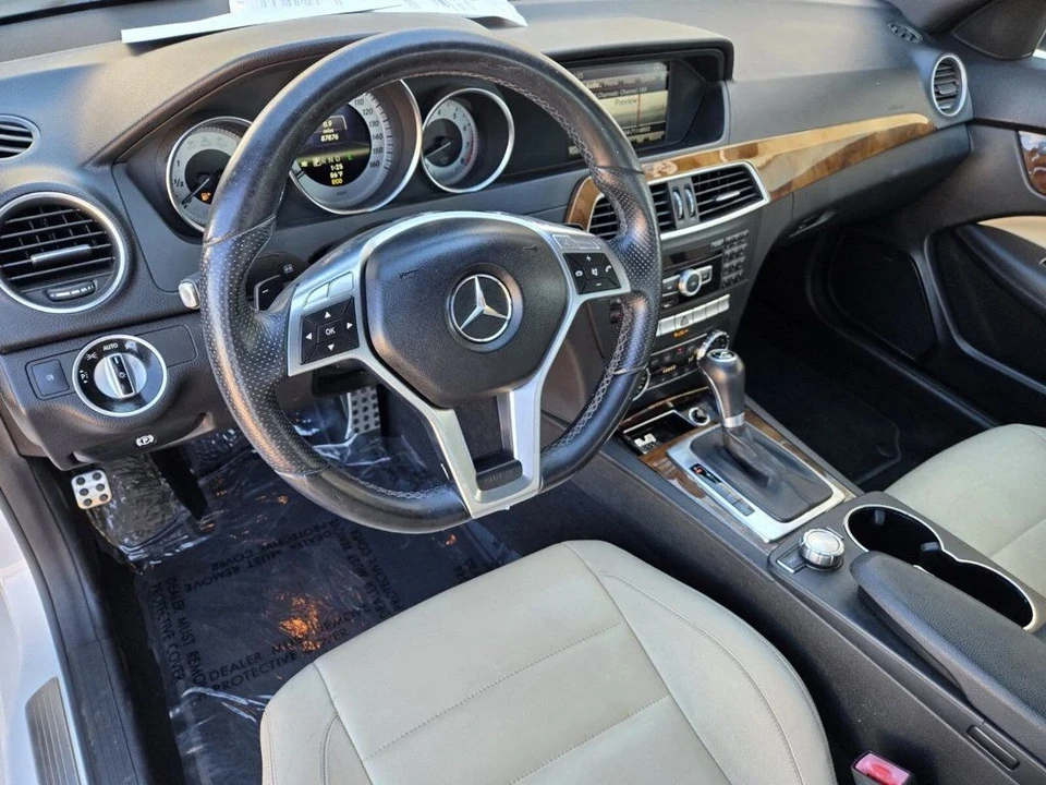 2013 Mercedes-Benz W204 C-Class - Image 7 of 20