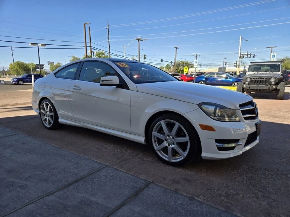 2013 Mercedes-Benz W204 C-Class - Image 3 of 20