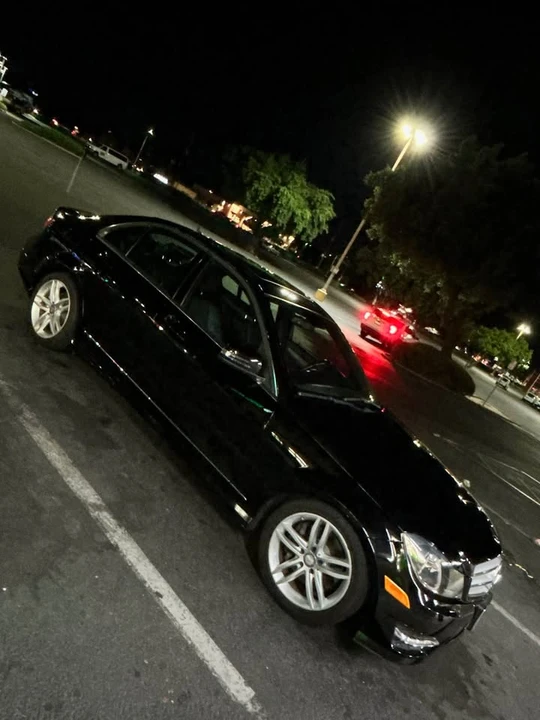 2013 Mercedes-Benz W204 C-Class - Image 7 of 21