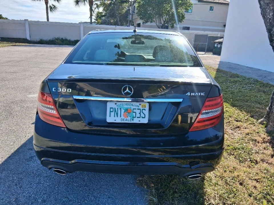 2013 Mercedes-Benz W204 C-Class - Image 4 of 12