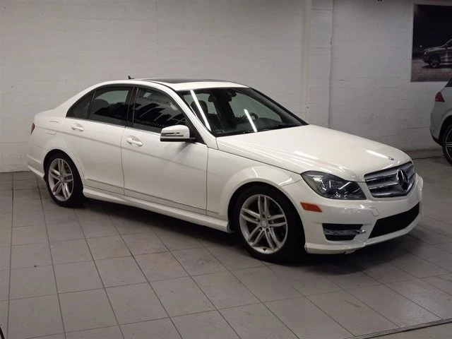 2013 Mercedes-Benz W204 C-Class - Image 8 of 16