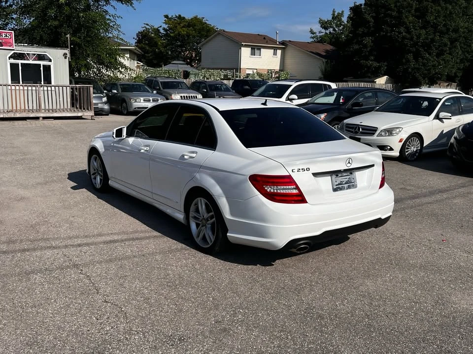 2013 Mercedes-Benz W204 C-Class - Image 4 of 20