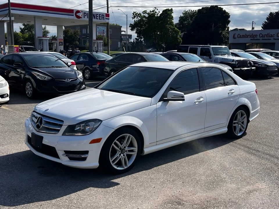 2013 Mercedes-Benz W204 C-Class - Image 2 of 20