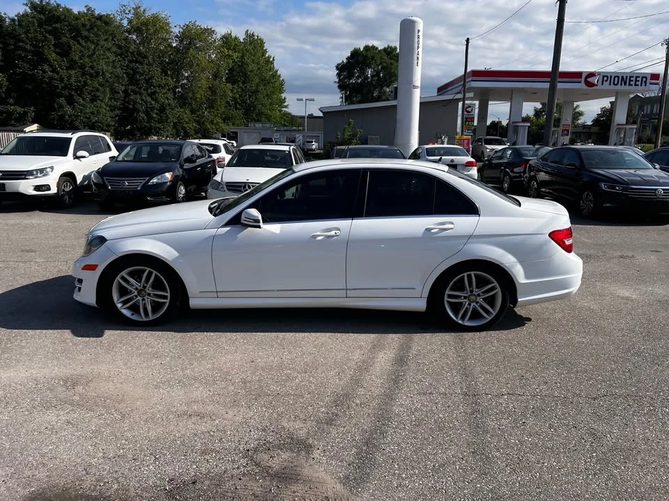 2013 Mercedes-Benz W204 C-Class - Image 3 of 20