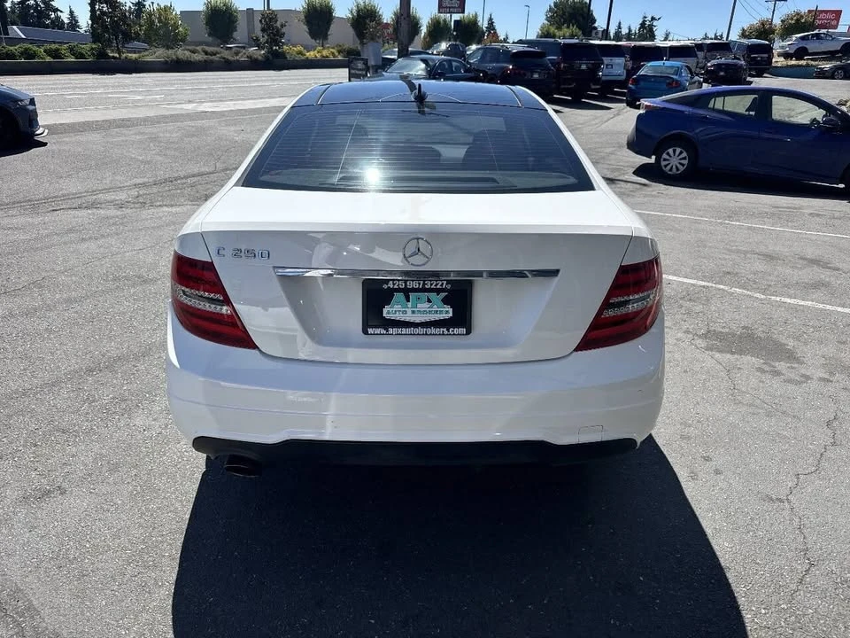 2013 Mercedes-Benz W204 C-Class - Image 5 of 20