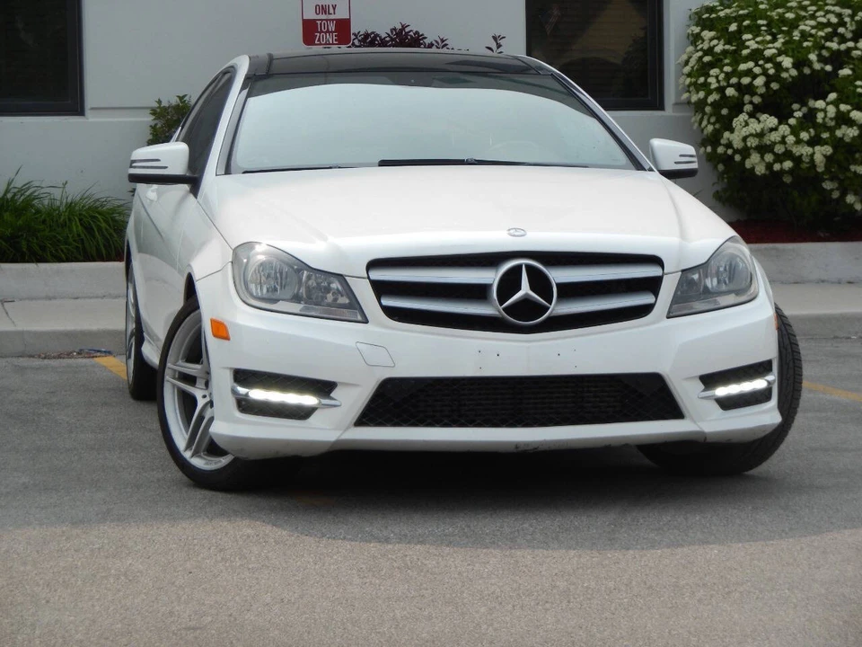 2013 Mercedes-Benz W204 C-Class - Image 5 of 12