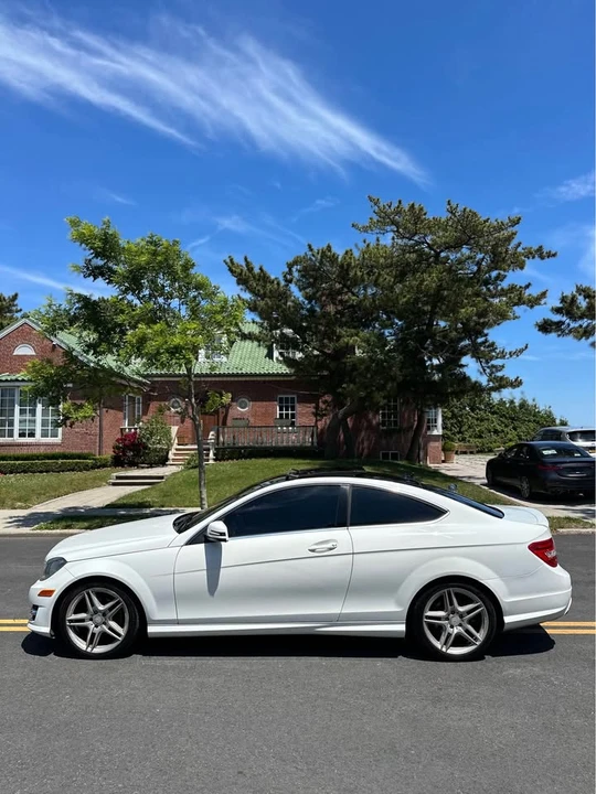 2013 Mercedes-Benz W204 C-Class - Image 3 of 21