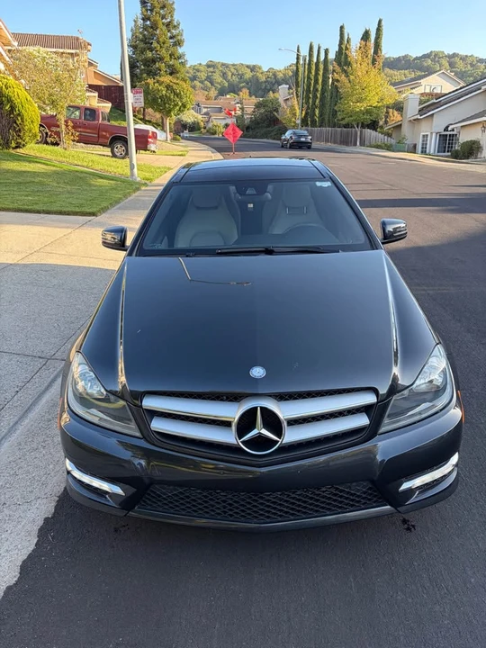 2013 Mercedes-Benz W204 C-Class - Image 2 of 10