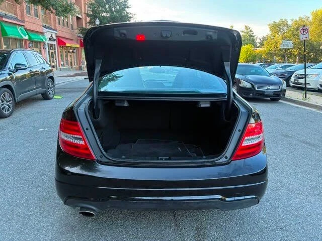 2013 Mercedes-Benz W204 C-Class - Image 8 of 14