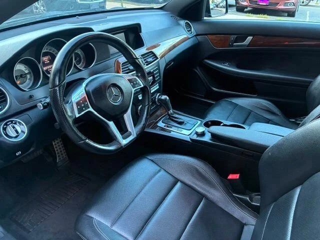 2013 Mercedes-Benz W204 C-Class - Image 10 of 14