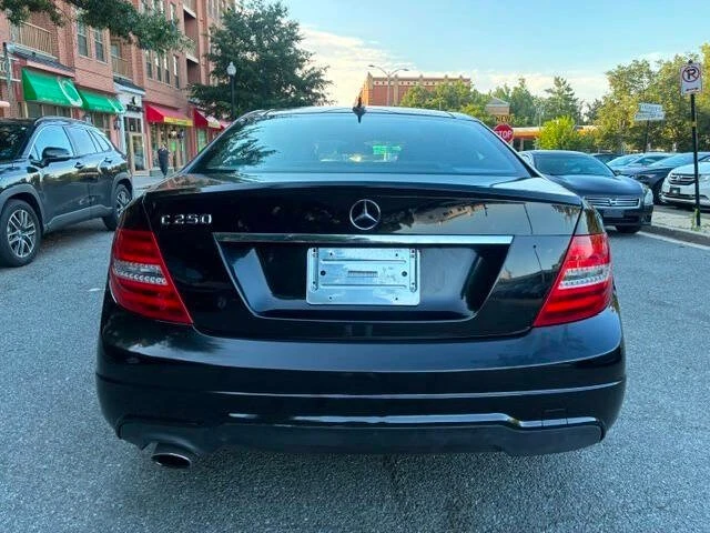 2013 Mercedes-Benz W204 C-Class - Image 7 of 14
