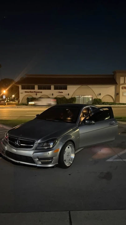 2013 Mercedes-Benz W204 C-Class - Image 3 of 9