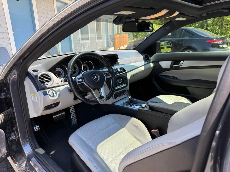2013 Mercedes-Benz W204 C-Class - Image 9 of 16