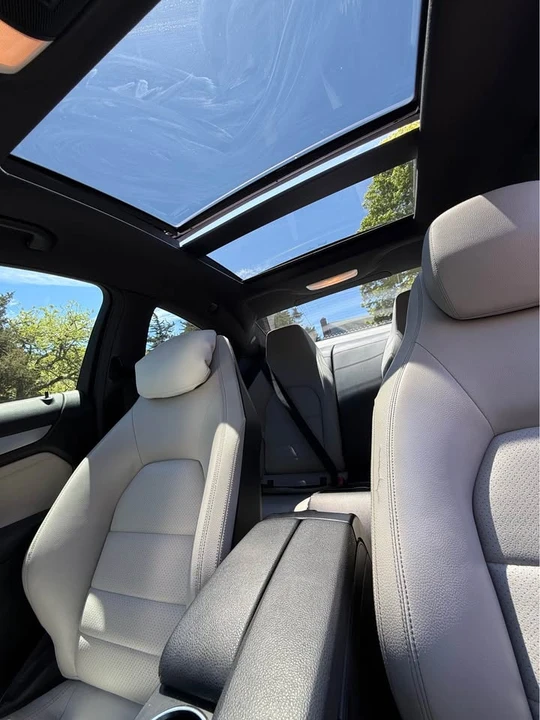 2013 Mercedes-Benz W204 C-Class - Image 11 of 16