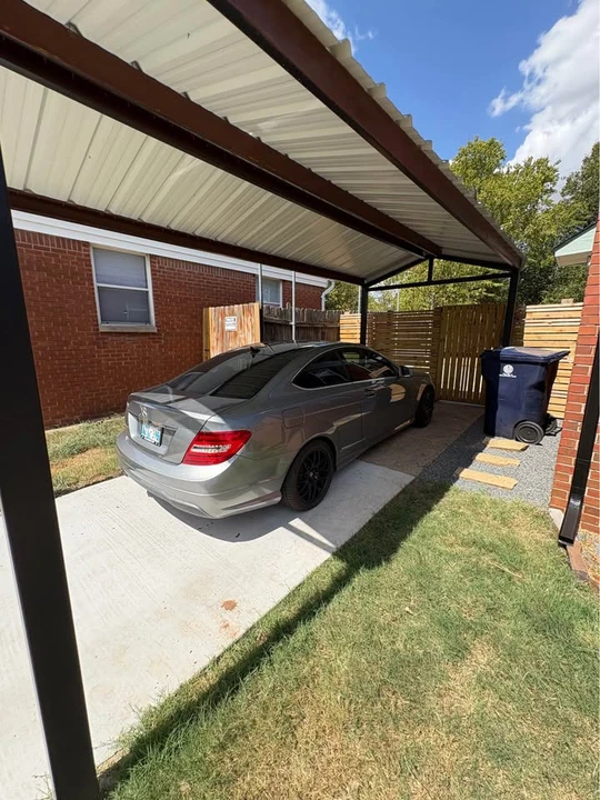 2013 Mercedes-Benz W204 C-Class - Image 2 of 11