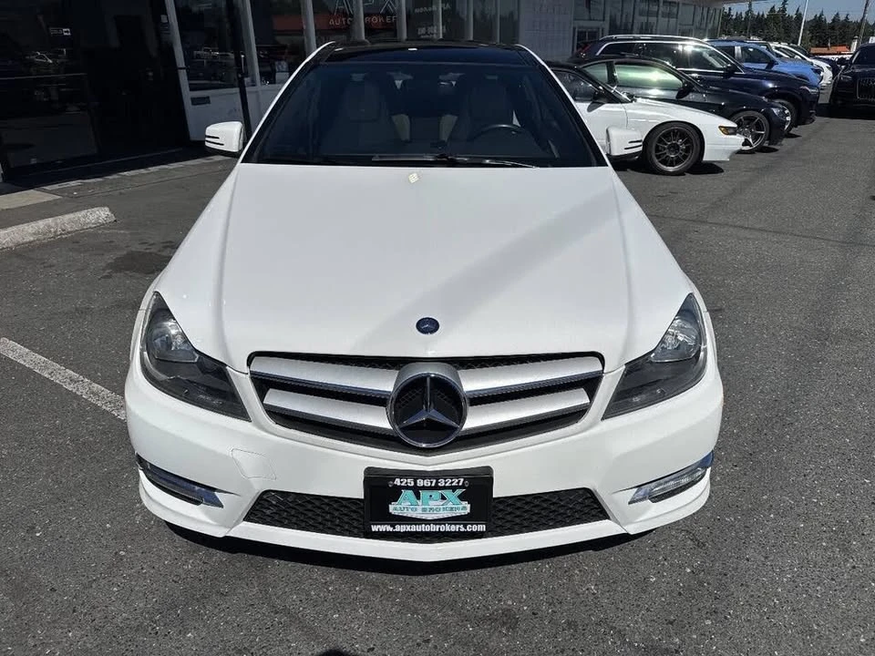 2013 Mercedes-Benz W204 C-Class - Image 11 of 19