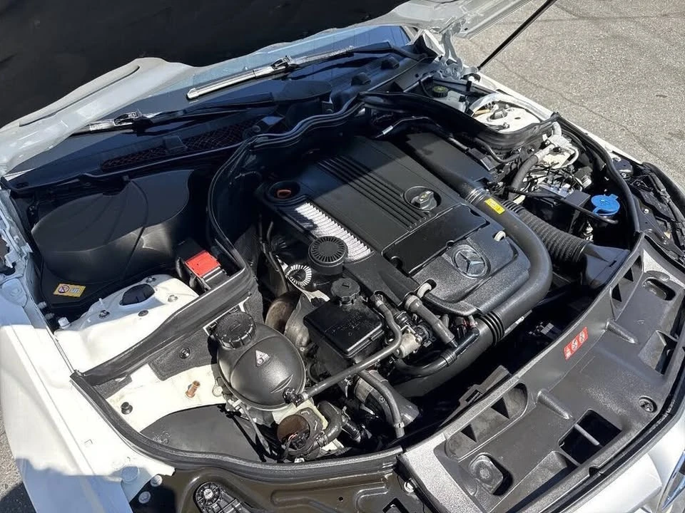 2013 Mercedes-Benz W204 C-Class - Image 15 of 19