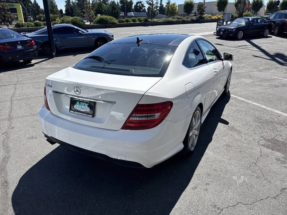 2013 Mercedes-Benz W204 C-Class - Image 8 of 19