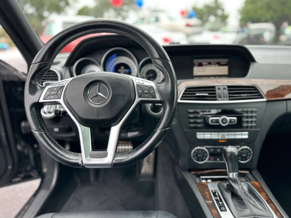 2013 Mercedes-Benz W204 C-Class - Image 17 of 21