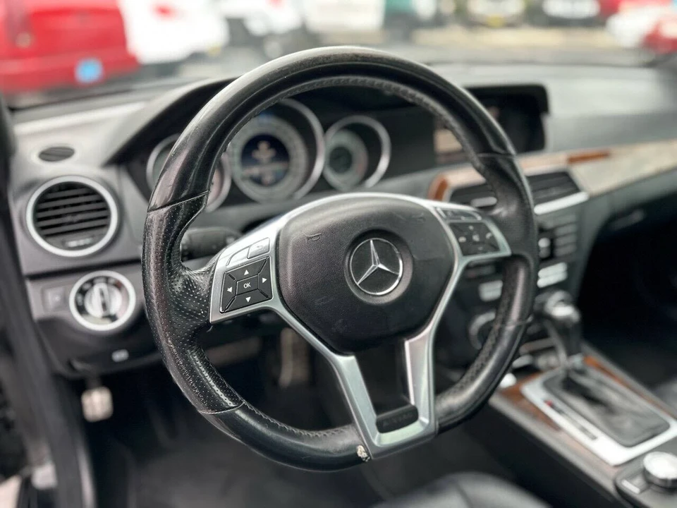 2013 Mercedes-Benz W204 C-Class - Image 15 of 21