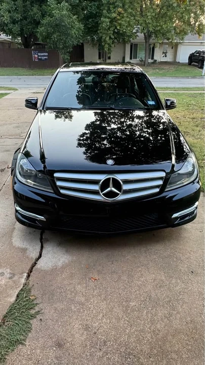 2013 Mercedes-Benz W204 C-Class - Image 4 of 7