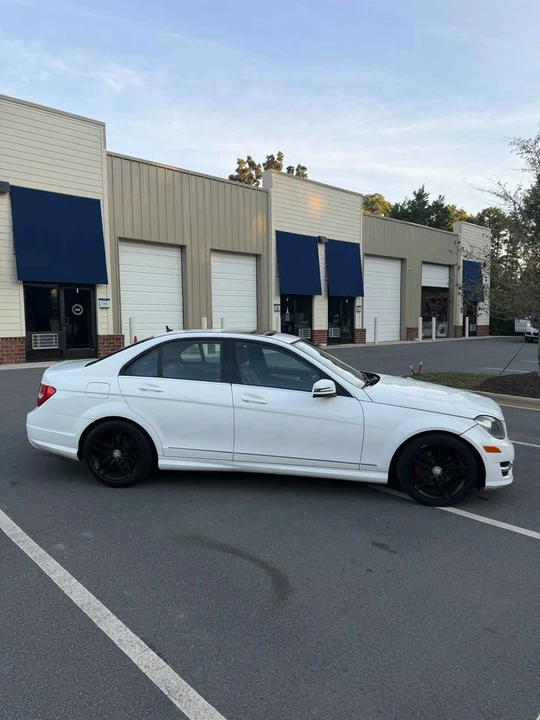 2013 Mercedes-Benz W204 C-Class - Image 3 of 16